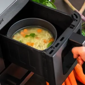 Vyhrajte horkovzdušnou fritézu PIZZA TRIO od CONCEPT v hodnotě 7.500 korun