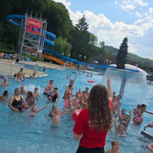 Letní jízda Hitrádia Černá Hora je zpět. Vyrážíme na nejlepší východočeská koupaliště