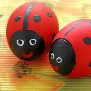 Buď na Velikonoce kreativní! Vytvoř Mimoně, Želvy Ninja, Smajl....