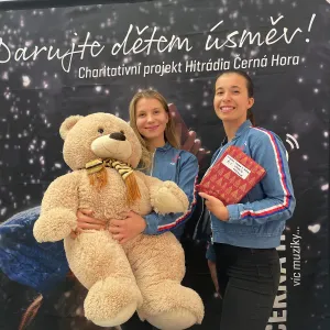 DARUJTE DĚTEM ÚSMĚV! 23. ročník charitativní akce s Hitrádiem Černá Hora