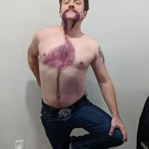 Držíš Movember? Tohle je 10 nejšílenějších knírů! Inspiruješ se?