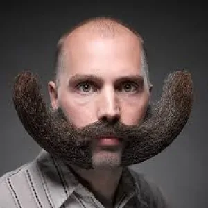 Držíš Movember? Tohle je 10 nejšílenějších knírů! Inspiruješ se?