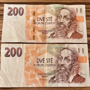 POZOR! TYHLE BANKOVKY SE VYŘAZUJÍ Z OBĚHU. NEMÁTE JE DOMA?