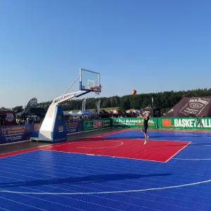 HRADYCZ NA KUNĚTICKÉ HOŘE
