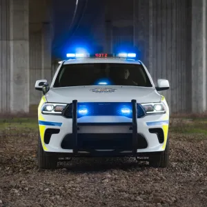 Strážníci v Opatovicích se vozí policejním speciálem Dodge Durango Pursuit