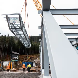 Unikátní mostní konstrukce začala propojovat areály Medvědín a Svatý Petr v Krkonoších