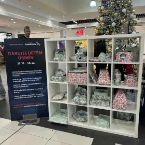 Darovali jste dětem úsměv! Posluchači Černé Hory nakoupili přes 250 vánočních dárků