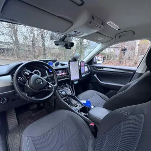 Tým speciálně vycvičených policistů dostal nové velitelské auto. Zefektivní jejich práci