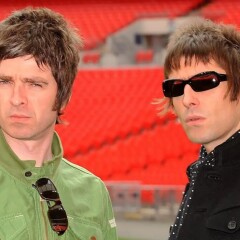 OASIS se vrací! Legendární kapela oznámila nové turné