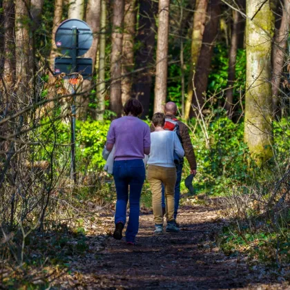 Ústí nad Orlicí otevřelo naučnou stezku o sudetské hranici, má deset zastavení