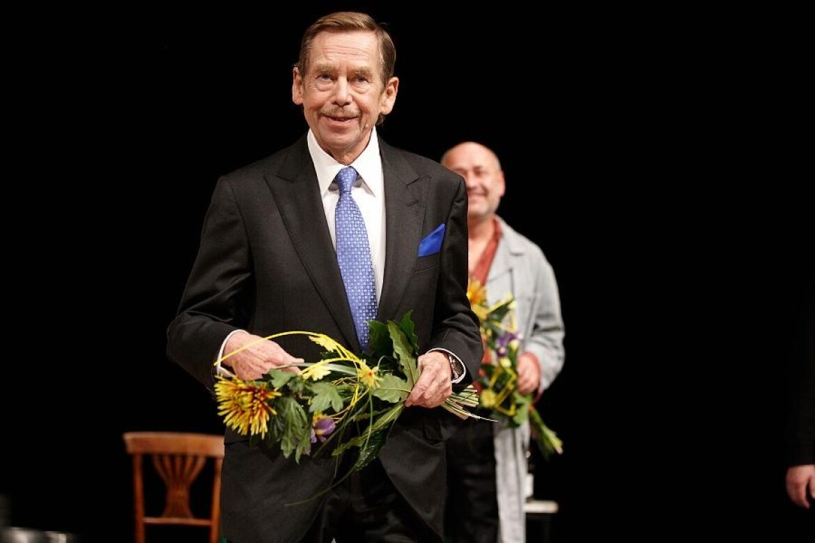 Václav Havel bude mít v Trutnově originální pietní místo