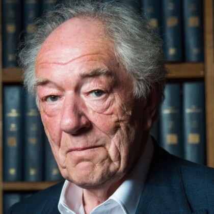 Zemřel herec Michael Gambon, představitel ředitele Brumbála