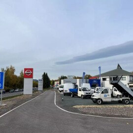 Auto Trutnov slaví 30 let. Svou nabídku rozšířil o další značky