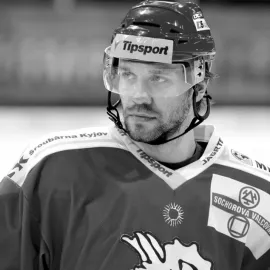 Při lyžování na východě Čech zemřel hokejista Třince Tomáš Klouček