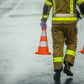 Úsek D35 Hořice - Sadová má být hotový 23. prosince. Začala pokládka asfaltu