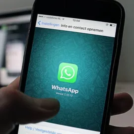 Podvodníci hrají na WhatsApp na city, rychnovská kriminálka má o práci postaráno
