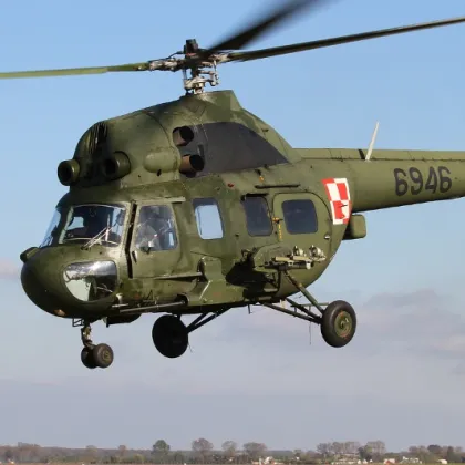 Poslední vrtulník Mi-2 opustil Pardubice. Zamířil do vojenského muzea