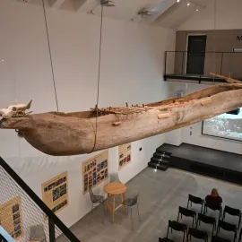 Archeopark Všestary v nové expozici představí pravěké čluny a kamenné sekery