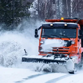 ON-LINE MAPY: Kdy naposledy projel sypač a v jakém stavu je aktuálně trasa, kterou chci jet?