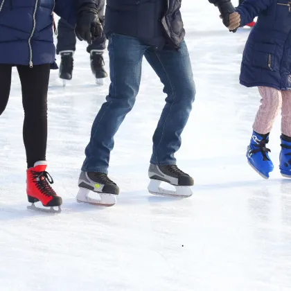 Hořice zahájují zkušební provoz nového kluziště. Co všechno nabídne?