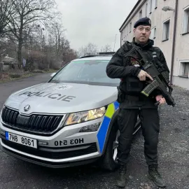 Tým speciálně vycvičených policistů dostal nové velitelské auto. Zefektivní jejich práci