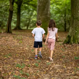 Sourozenci přišli o své rodiče. Obec Damníkov pořádá sbírku