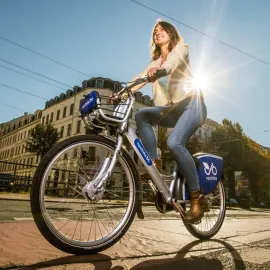 V Jičíně budou další čtyři roky pokračovat sdílená kola, zajistí je nextbike